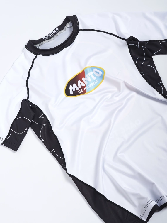 MANTO rashguard BE YOURSELF