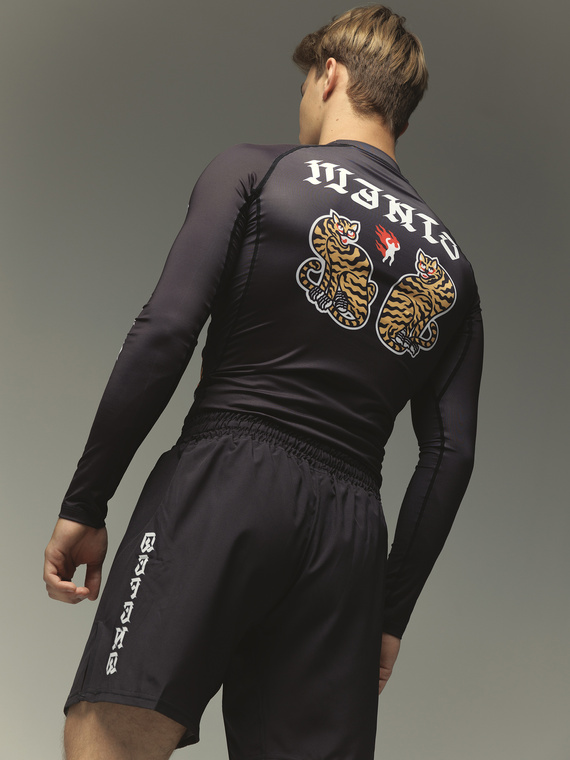 MANTO long sleeve rashguard TIGERS