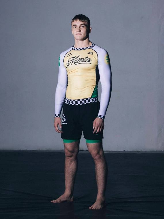 MANTO spodenki CROSS