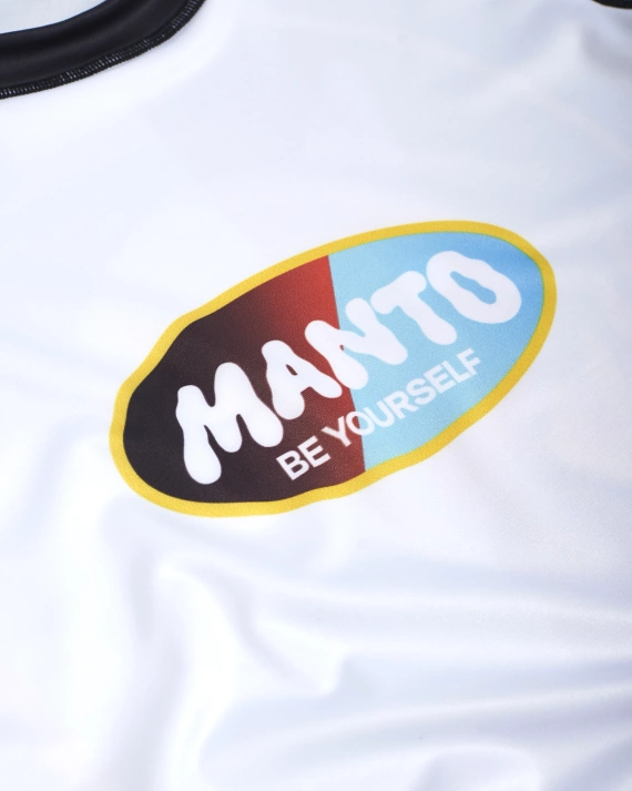 MANTO rashguard BE YOURSELF